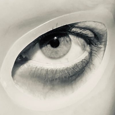 I‘m fetishist, fetishmodel, muse & part of @studiodemanne.