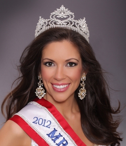 Mrs. New York America 2012. Certified corporate etiquette and international protocol consultant. Owner of Baronley Consulting.