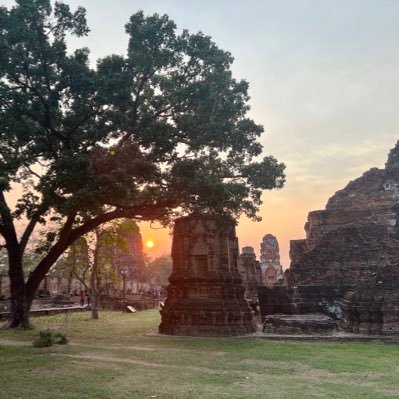 22.9に夫の帯同でタイ🇹🇭情報収集も兼ねアカウント作成しました!無言フォロー失礼します🙇♀️ 👩🏻'86👶🏻'20👨🏻髭はなし