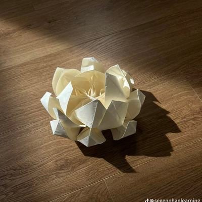 FluoXe19's profile picture. Talk about technology, windows insiders, old tech. 
Love cat, and #H