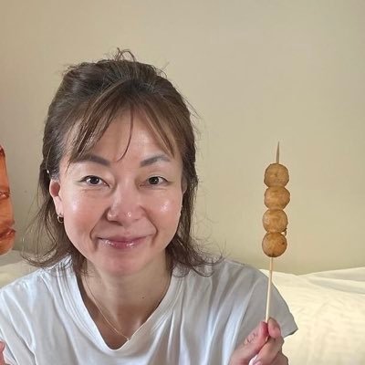 お墓のこと、介護のこと、どうする? おひとりさま終活推進大人女子 楽しく歳を重ね、楽しく終活、楽しく過ごせる仲間がいる方が良いなって思ってます。 『今』できること模索、企画、勉強、実行…色々やります。 〝楽しく〟がモットー‼︎ リベ大🐧 #終活スナック