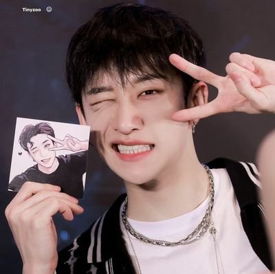 #LoveSTAY | fan acc •ू ⓘ this user is so proud of stray kids ◡̈ a broke pre-debut stay⋆՞ #방찬: Just smile and wave boys, smile and wave.
