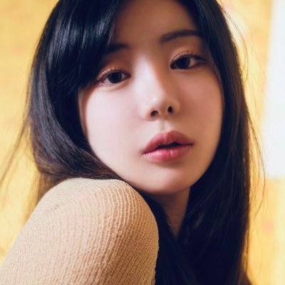 xdiana702's profile picture. it’s my secret account. just between us.    would you subscribe my OF?