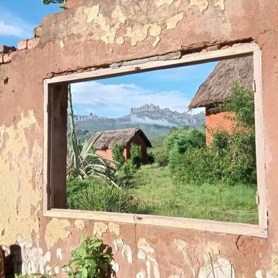 TayouKonate98's profile picture. MON HISTOIRE EST LONGUE, DONC JE PEUX PAS TOUT ÉCRIRE ICI...