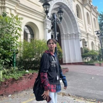 1ts_jamieee's profile picture. Chasing butterflies with a net of hope. Maybe one day they'll see