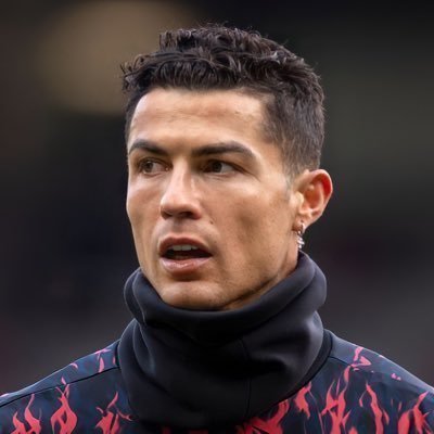 ikonikCR7 Profile Picture