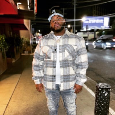 Almighty Ent: CEO Manager/ @officialcourtneybell Yahbody 🧘🏾♂️ The X Man🙅🏾♂️ 📧:YahBodyray@gmail.com