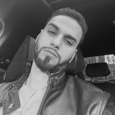Omartherraltor's profile picture. 