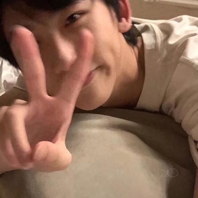 a272724859's profile picture. 当小号发