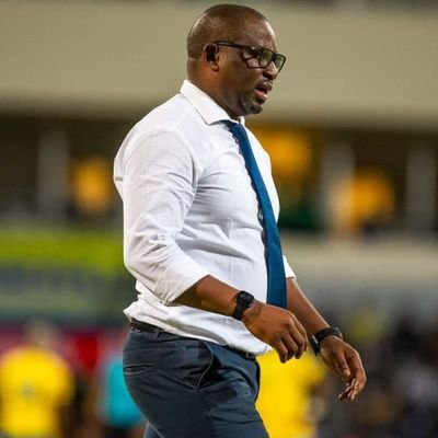 Compte officiel de Thierry Mouyouma, Sélectionneur des Panthères du #Gabon 🇬🇦
Coach of the Gabon Panthers, National Team. 
#Football #Management #Sports