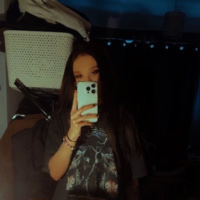 25 | Affiliate | UK Twitch Streamer 💜 🇬🇧 you enjoying yourself? Nah