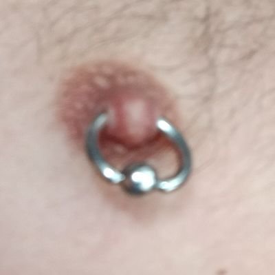 ADULT CONTENT🌈 18+ NSFW. All sizes welcome! Into truckers, freeballing, handsfree, precum, voyeur, exhib, nudist.