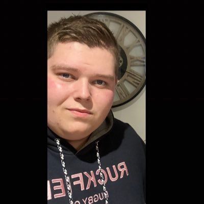 Snap : thomdup / Comptable Dupont Restauration / 26 yo / C'est dans l'adversité que l'on devient homme 💪