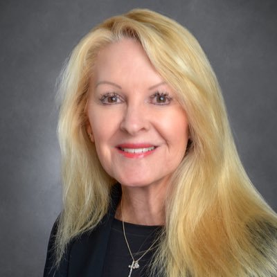 susanphillipsl3's profile picture. 