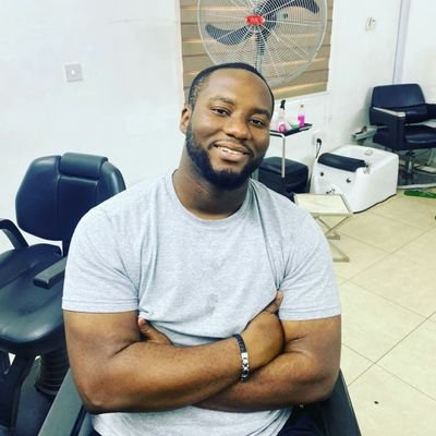Software Applications Developer and Video Editor, Love Chess as much as Boxing and Basketball (Clippers fan🤫)