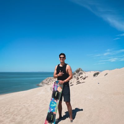 Ing. Químico, Fotógrafo -Inserta frase profunda aquí-