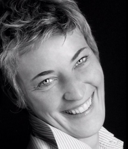 BramFrancesca's profile picture. Born in Milan on Feb. 1969. Freelance professional photographer, specializing in food,reportage, portraits and still-life.