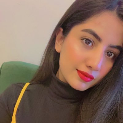 bia_mlk's profile picture. Her smile makes stars go wild~

ask fm: bia_mlk