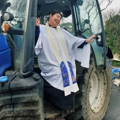 Simul Justus Et Peccator. Creative. Wife. Chaplain of Bishops BC Highschool, Rector of St Mary’s Dodleston and All Saints Higher Kinnerton. Masters in Theology