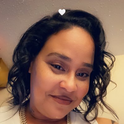 sowhatteetee's profile picture. 