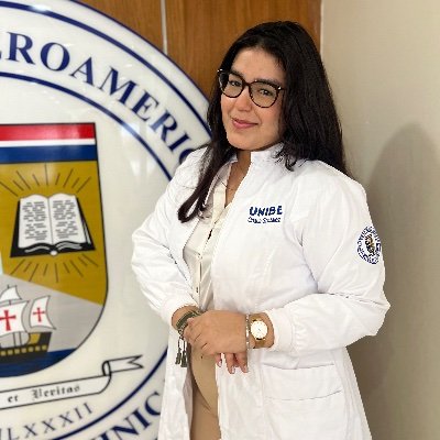 Aspiring cardiologist🫀✨ | 🩺 MS2 at UNIBE | Currently preparing for USMLE Step 1 🧠 | Coordinator of Internal Medicine Interest Group 🦠