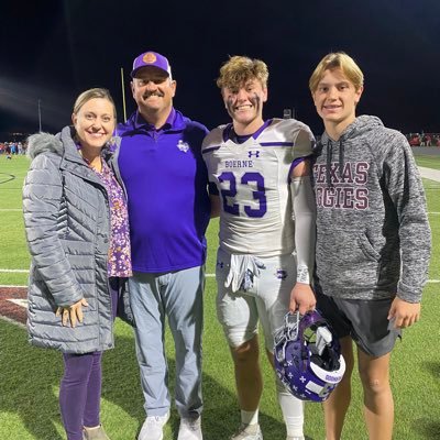 Blessed Husband/Father, Offensive Coordinator at Boerne HS. “Coaching football is something everyone can do, until they actually know what goes into it.”