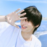 SY. (@szhinyus) 's Twitter Profile