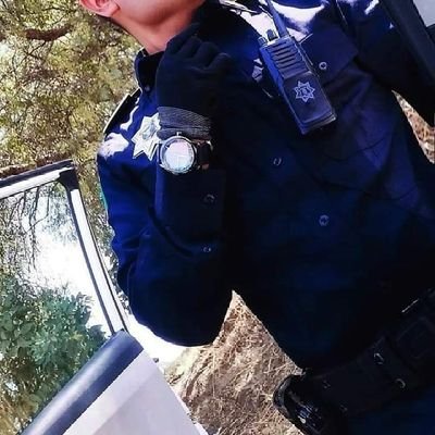 vivir la vida sin miedos,dudas, prejuicios, etiquetas, seríamos tan felices y no tomar importancia a lo q piensan y digan los demás, dejar las apariencias