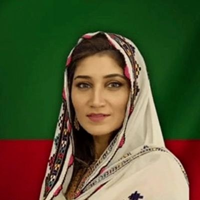 #Pilotician| Mother of3girls|This is a Fan account of Mehar bano Qureshi | daughter of Shah Mahmood Qureshi 2 times Foreign minister of #Pak PTI Candidate NA151