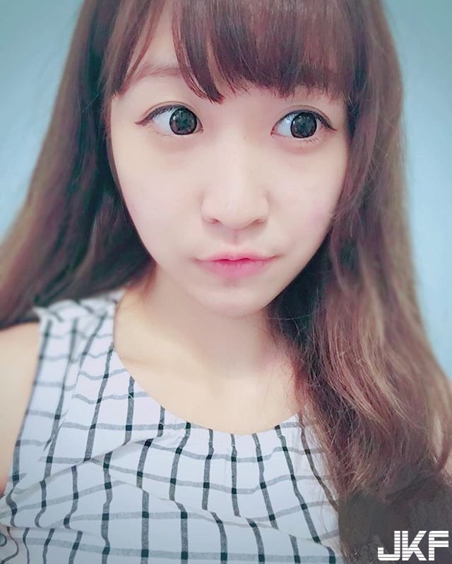 ikumatsuwa42892's profile picture. 仕事や日常の中で感じるモノトーンな瞬間に変化を求めています。新しい友達と一緒に、特別な時間を過ごすことができれば素敵ですね。