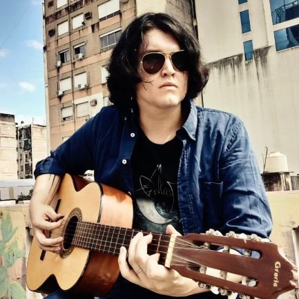 PhoenixUnholy's profile picture. Otro día me pongo a completar esta parte (?)