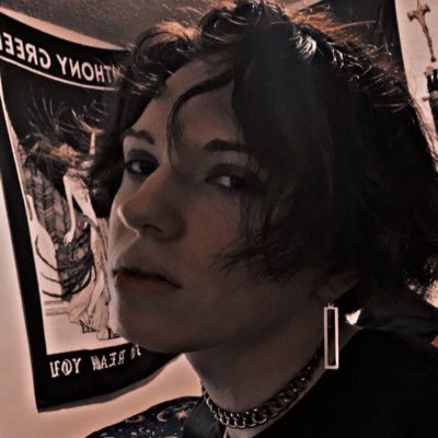ADHD & Cluster B gremlin | Scemo & queer | Pro-choice, pro-SW, pro-LGBTQIA+, pro-Constitution (Centrist Libertarian), ACAB 1312, AZAB | 🇵🇸 🇺🇦 🇸🇩