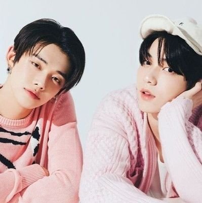 | An account for annual yeonbin fic fest 🐰 🦊 |
All posters by @clvssicbw ♡