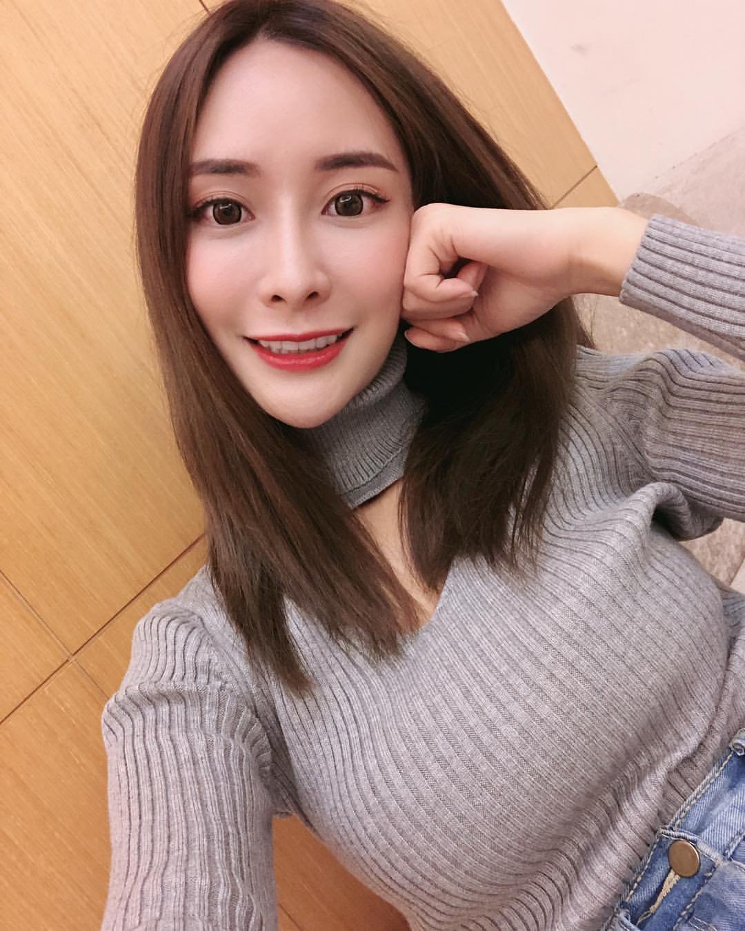 nhxPcJDVz163057's profile picture. 