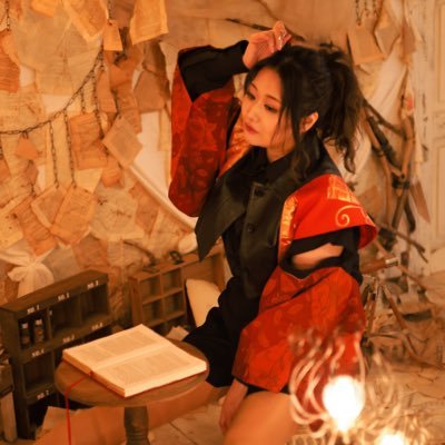女優 #蛇ノ目企画 主宰・プロデューサー ・制作☆帰国子女 UCLA卒 TOEIC990 浅草サンバダンサー【舞台】さくらばシリーズ 人狼TLPTジル役など【TV】NATIONAL GEOGRAPHICなど★お仕事依頼、プロフィール詳細はHPへ↓