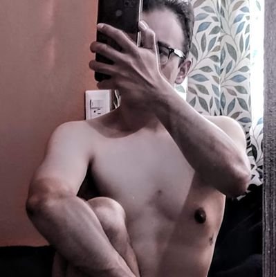 Franciscobecheb's profile picture. Intento de ISA 🧑‍🔬(pregúntame que es)/jugandole al ambientalista 🌱🏞️/Scorpion 🦂♏/Gryffindor 🦁