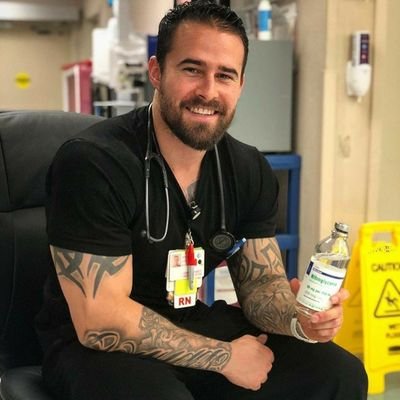 ✝️God first
📍Texas wesleyan
📚🩺Senior nurse RN
🤵CRNA / Anesthesia