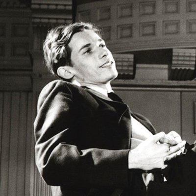 The Glenn Gould™ signature is a registered trademark of The Glenn Gould Estate.