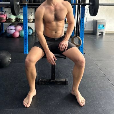 funsizedco's profile picture. 18+ ONLY; here to play; u=u; 🍑🔃