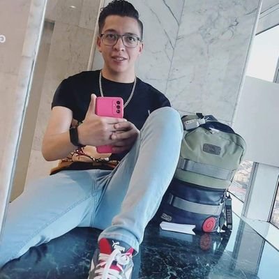 Alechis1's profile image