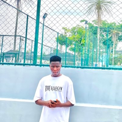 AremuTaofeek10's profile picture. No be everybody go wish you well👂  Proudly MANCHESTER UNITED FC FANS ❤️