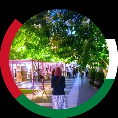 It's a trap
..
كن من أنت حيث تكون واحمل عبء قلبك وحدك
..
Software Engineer 👩💻