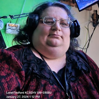 Gamer, live streamer, ham operator, @kc9zhv learn more at https://t.co/SODudRXkjF  🇺🇸🙏🏳️‍⚧️🌈❤📻📡🎙📺♀🎮  Servers located at https://t.co/uwWtf0FRZH