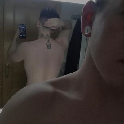 Un Demonio, recorre mis venas, buscando a un angel que le haga compañia en sus locuras