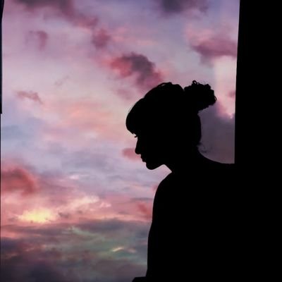 BitaPaknejad's profile picture. اینکه زاده‌ی آسیایی رو میگن جبرِ جغرافیایی...