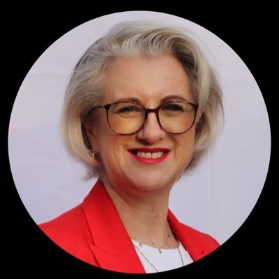 Founder CEO @GlobalInvestHer, #WomensAdvocate #TEDxSpeaker, International Consultant, Host #InvestHer Podcast #EIR @Insead https://t.co/xAXbrtP2RI