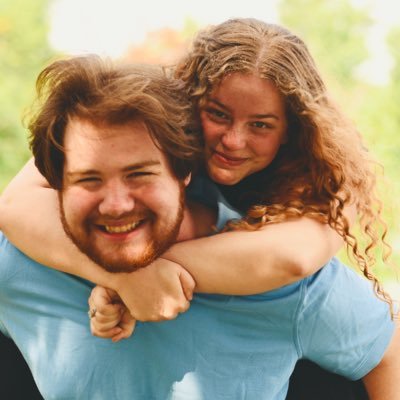 Come watch my stream https://t.co/15CKlfeXAb @BaconBlakee❤️ my hot ass husband