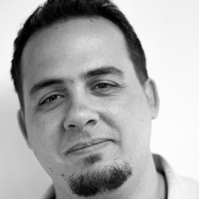 Fundador de @InsaneGameStud
Desarrollador de vídeojuegos, fan de God of war, Desarrollador de IA en Darklife Excalibur (Premio Playstation talent 2021)