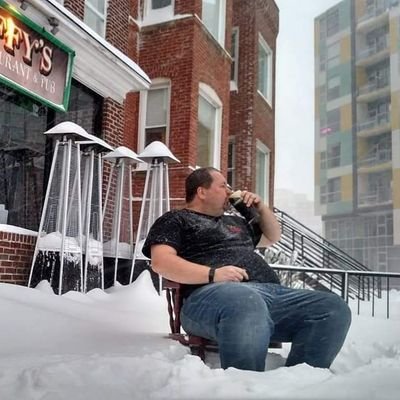 FirstandTenHot's profile picture. premium craft hot sauce with a ton of flavor.  From Andy Duffy, the previous owner of Duffy's Irish Pub in DC.  Now located in Venice, FL.