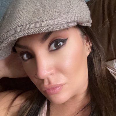 Jen_Of_Eve Profile Picture